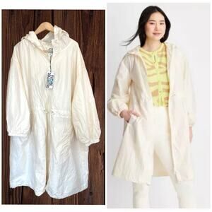 Calvin Klein Women's Cream Trench Coat